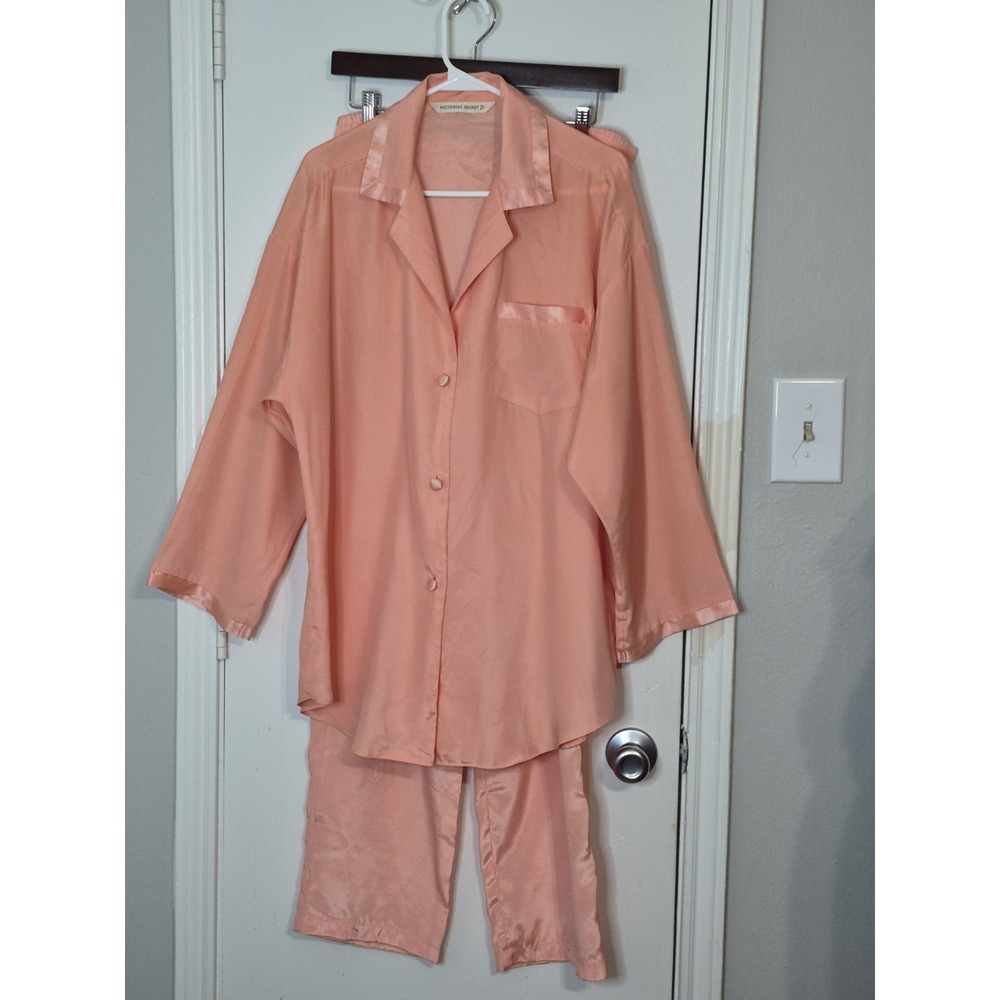 Victoria's Secret M Peach Pajama Set Satin Trim Button Up Top Pants Sleepwear